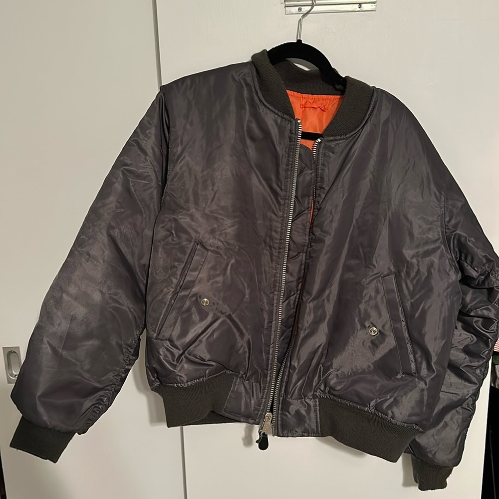 Bomber jacket